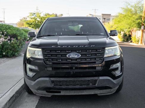 Used 2017 Ford Explorer Sport w/ Equipment Group 401A AWD/4WD image 8