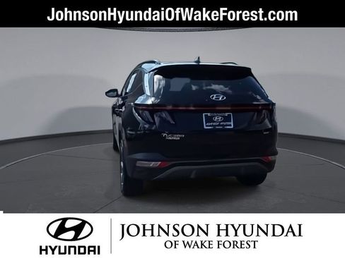 Certified 2023 Hyundai Tucson Limited AWD/4WD image 7