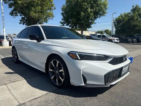 Used 2025 Honda Civic Sport image 4