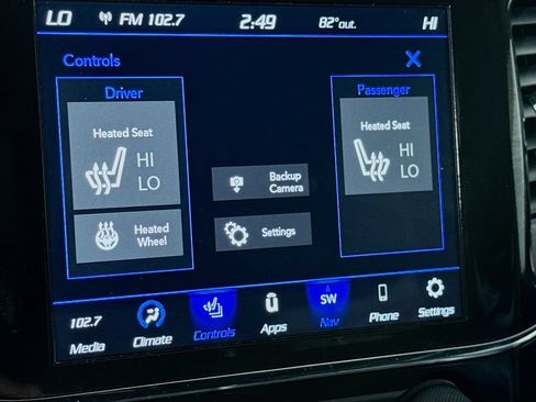 Used 2021 Jeep Grand Cherokee Laredo X AWD/4WD image 12