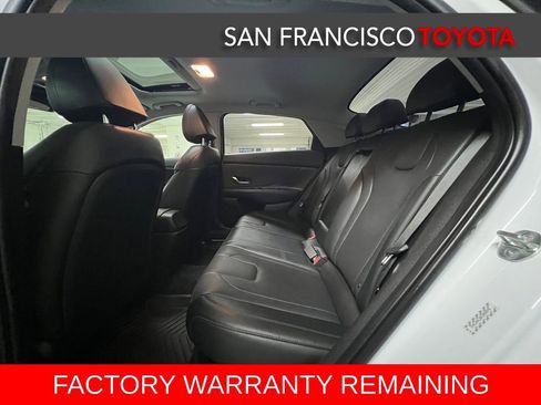 Used 2023 Hyundai Elantra Limited image 15