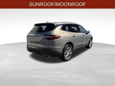 Used 2018 Buick Enclave Avenir w/ Avenir Technology Package AWD/4WD image 7