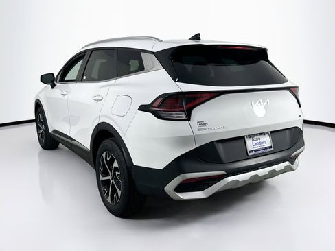 Used 2024 Kia Sportage EX image 7