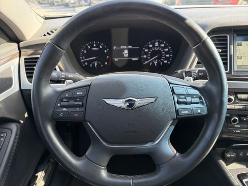 Used 2018 Genesis G80 3.8 AWD/4WD image 12