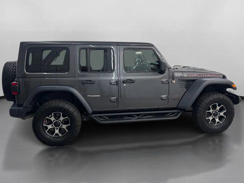 Used 2019 Jeep Wrangler Unlimited Rubicon w/ LED Lighting Group AWD/4WD image 11