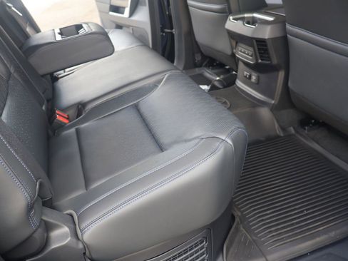New 2025 Toyota Tundra Platinum AWD/4WD image 28