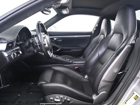 Used 2015 Porsche 911 Turbo image 26