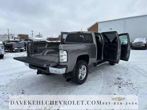 Used 2013 Chevrolet Silverado 2500 LTZ image 30