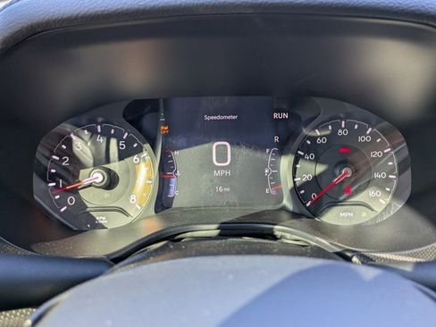 New 2026 Jeep Compass Latitude image 23