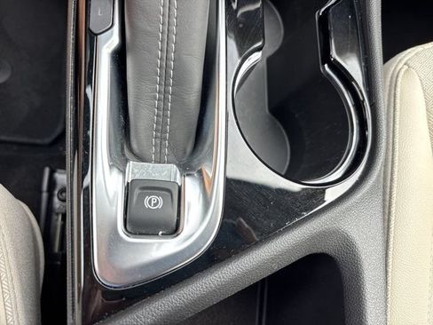 Used 2023 Buick Encore GX Preferred w/ Cold Weather Comfort Package FWD image 37