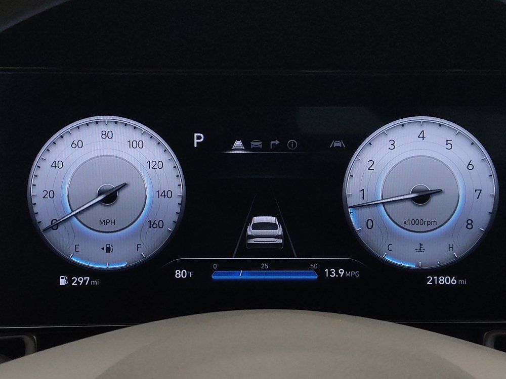 Used 2024 Hyundai Elantra SEL FWD image 23