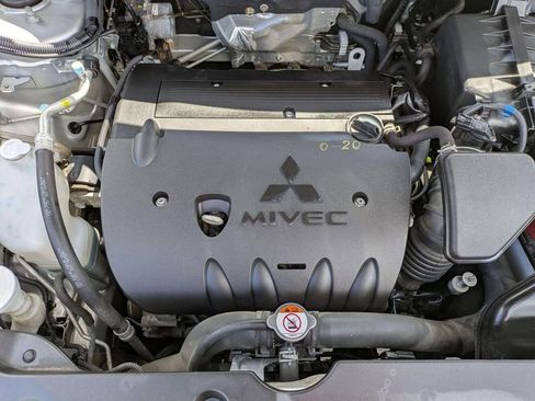 Used 2018 Mitsubishi Outlander Sport SE AWD/4WD image 28