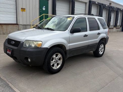 Used 2007 Ford Escape XLT AWD/4WD image 4