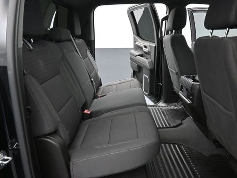 Used 2022 Chevrolet Silverado 1500 RST w/ Convenience Package II image 12