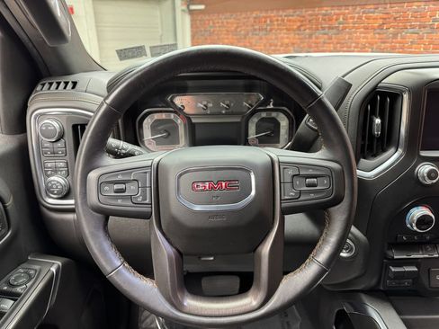 Used 2021 GMC Sierra 1500 AT4 AWD/4WD image 14