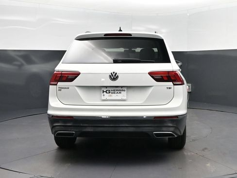 Used 2018 Volkswagen Tiguan SE FWD image 6