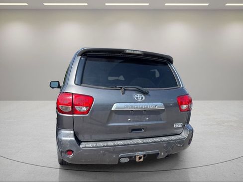 Used 2012 Toyota Sequoia Limited RWD image 10