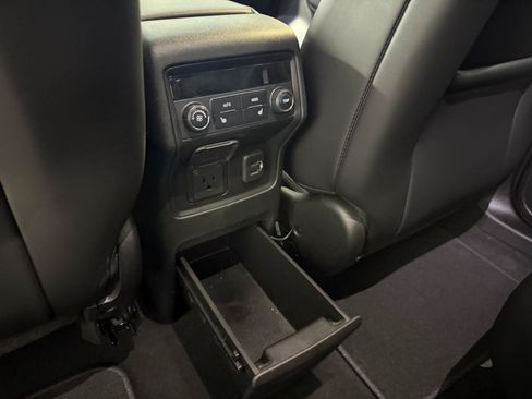 Used 2019 GMC Acadia SLT AWD/4WD image 11