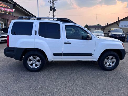 Used 2013 Nissan Xterra S w/ Value Package image 9