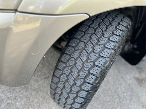 Used 2006 Toyota 4Runner Sport RWD image 32