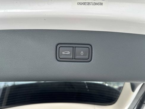 New 2026 Genesis GV80 2.5T Advanced image 34