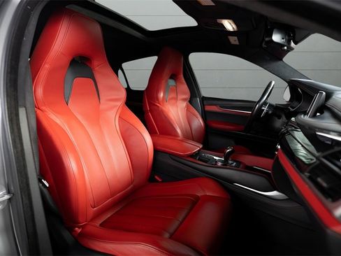Used 2017 BMW X6 M image 34