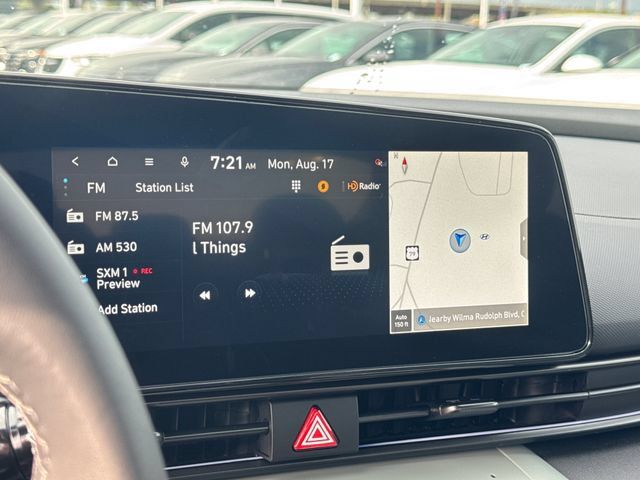 New 2026 Hyundai Elantra Limited FWD image 18