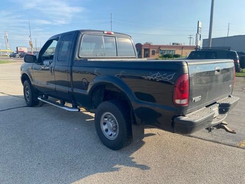 Used 2002 Ford F250 XLT AWD/4WD image 6