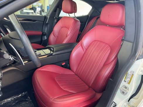 Used 2022 Maserati Ghibli Modena RWD image 14