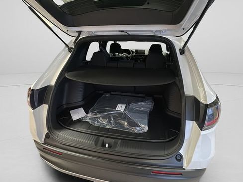 Certified 2026 Honda HR-V Sport image 27