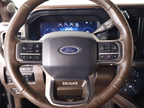 Used 2024 Ford F250 King Ranch AWD/4WD image 3