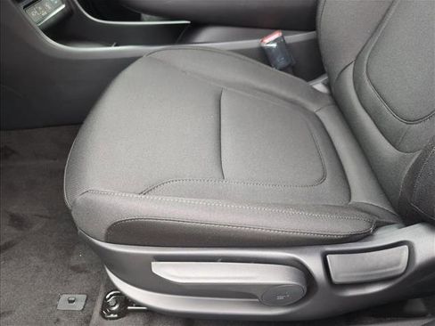 New 2026 Hyundai Tucson Blue SE image 4