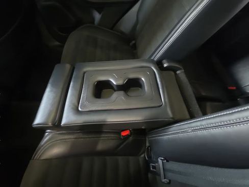 Used 2022 Mitsubishi Outlander SE FWD image 30