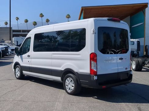 Used 2023 Ford Transit 350 XLT RWD image 4