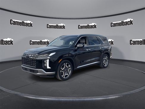 Certified 2024 Hyundai Palisade Limited image 3