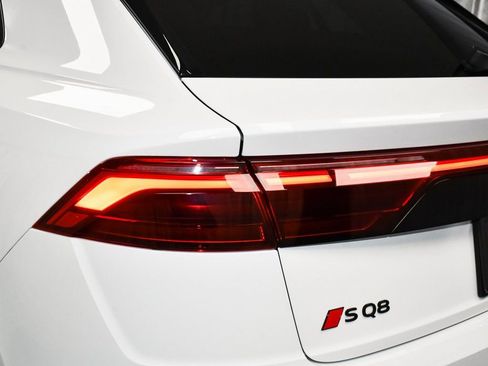 Used 2024 Audi SQ8 Premium Plus w/ Black Optic Package image 83