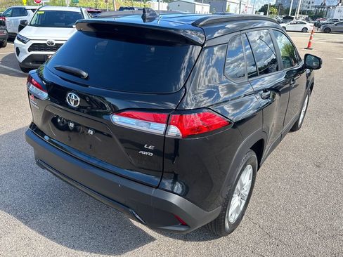 Used 2024 Toyota Corolla Cross LE w/ Moonroof Package AWD/4WD image 8