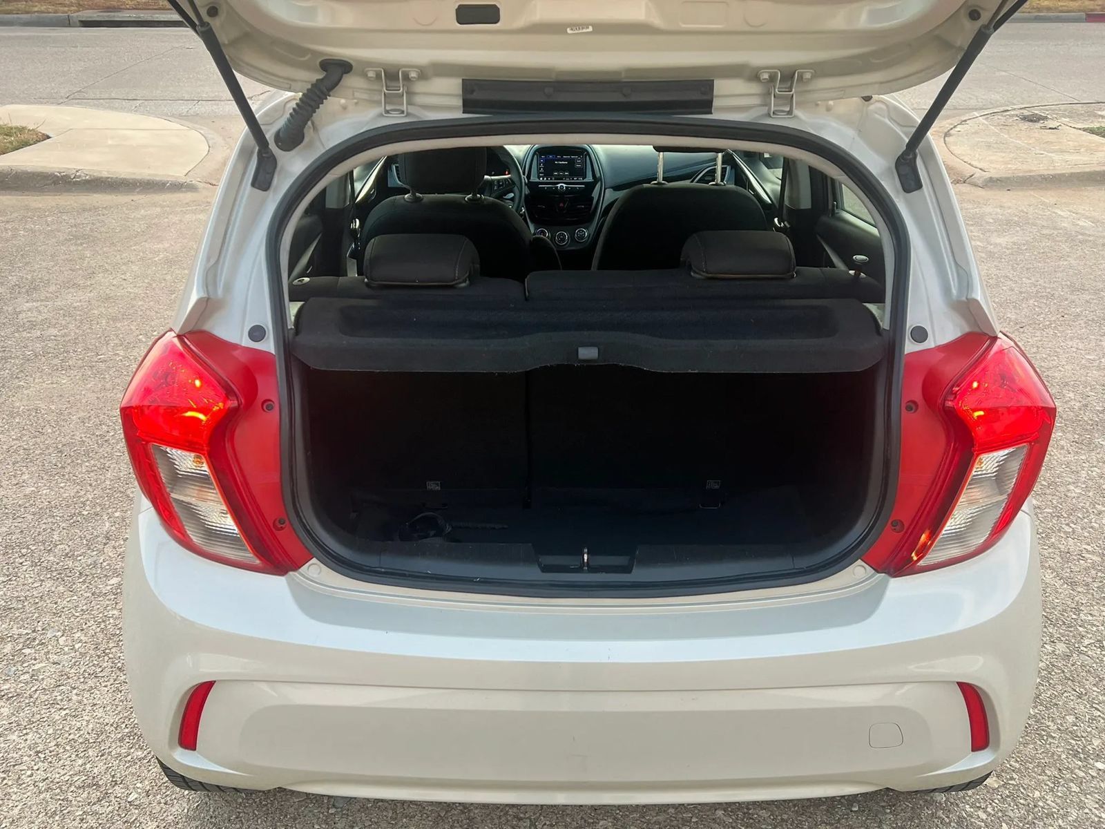 Used 2021 Chevrolet Spark LT FWD image 34