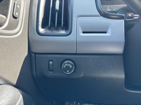 Used 2016 Chevrolet Colorado W/T w/ WT Convenience Package RWD image 20