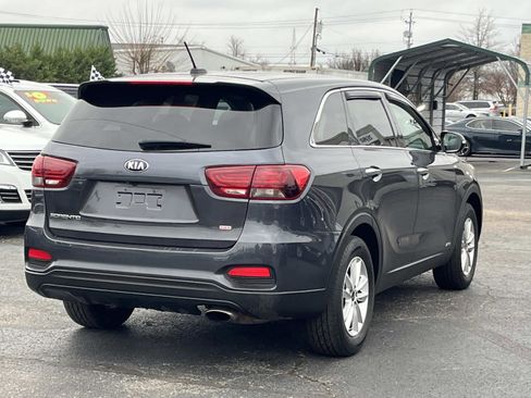 Used 2019 Kia Sorento LX AWD AWD image 4