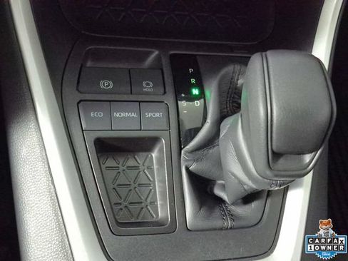 Used 2024 Toyota RAV4 XLE FWD image 19