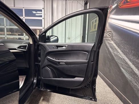 Used 2024 Ford Edge SEL image 26