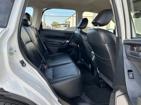 Used 2014 Subaru Forester 2.5i w/ Popular Package #1 AWD/4WD image 30