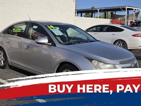 Used 2014 Chevrolet Cruze LT FWD image 1