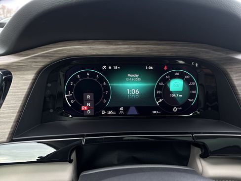 New 2026 Volkswagen Atlas SEL Premium R-Line image 11