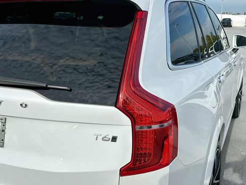 Used 2018 Volvo XC90 T6 Momentum w/ Convenience Package AWD/4WD image 31