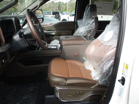 New 2026 Ford F350 King Ranch w/ FX4 Off-Road Package image 18