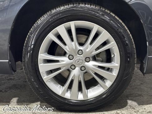 Used 2010 Lexus RX 450h AWD image 33