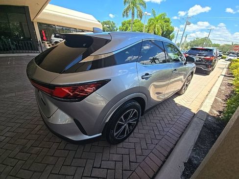 Certified 2026 Lexus RX 350 Premium w/ Convenience Package FWD image 6