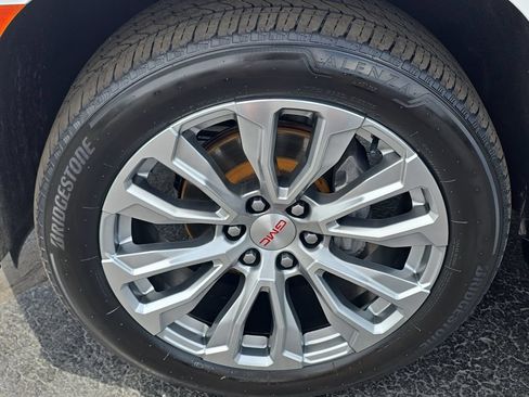 Certified 2023 GMC Yukon Denali AWD/4WD image 35